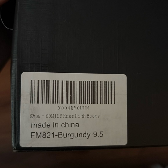 Never worn Dark red snake skin healed boots size 9.5 - Picture 6 of 6